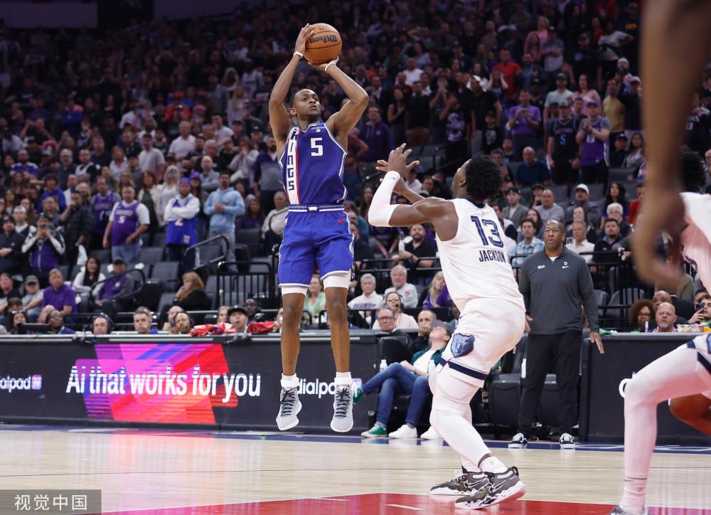 管理层在引 管理层在引