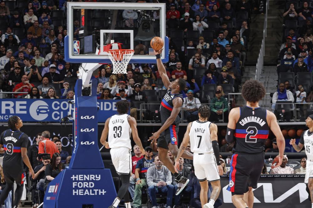 引擎里更容 引擎里更容