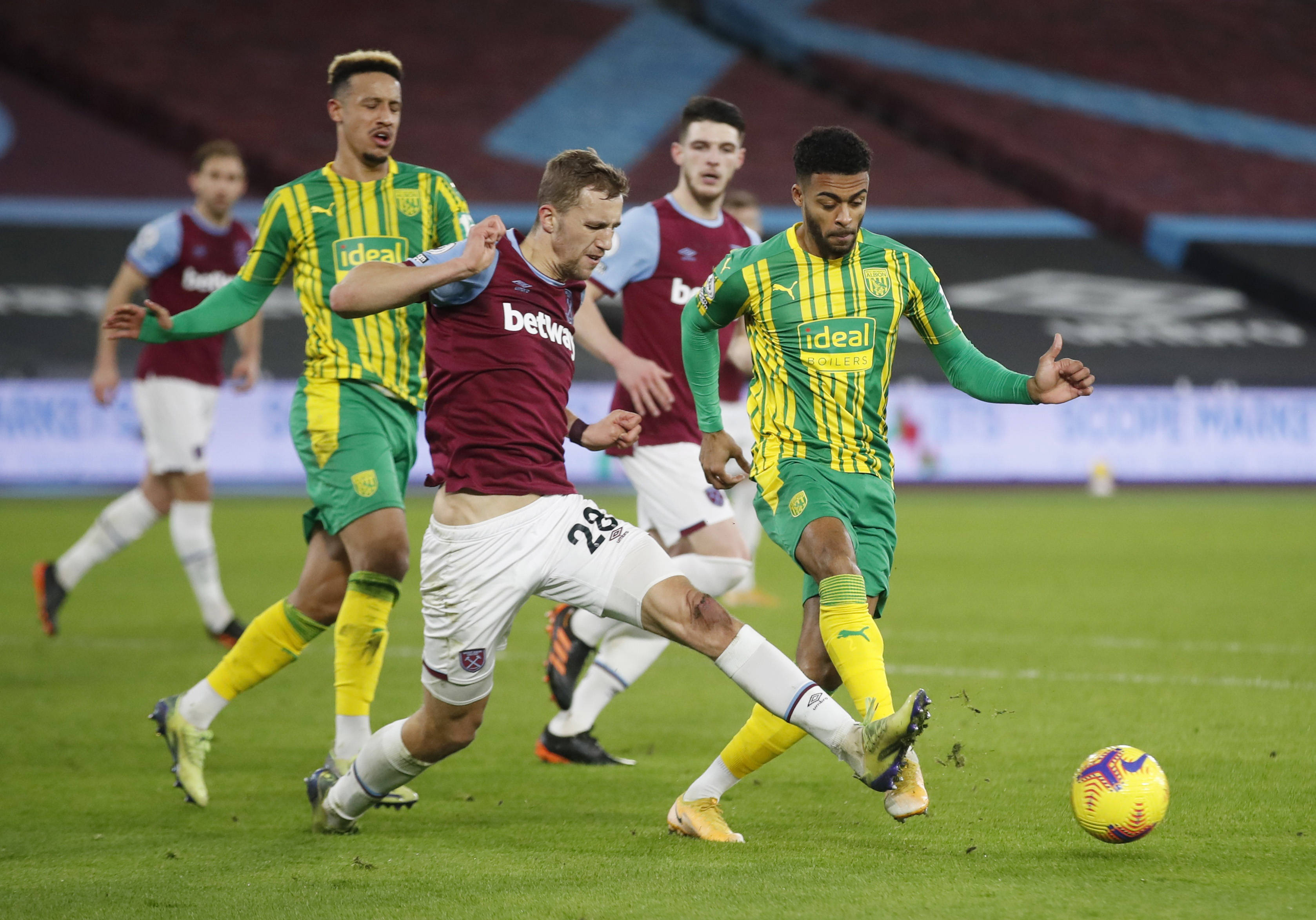 足协高层强 足协高层强