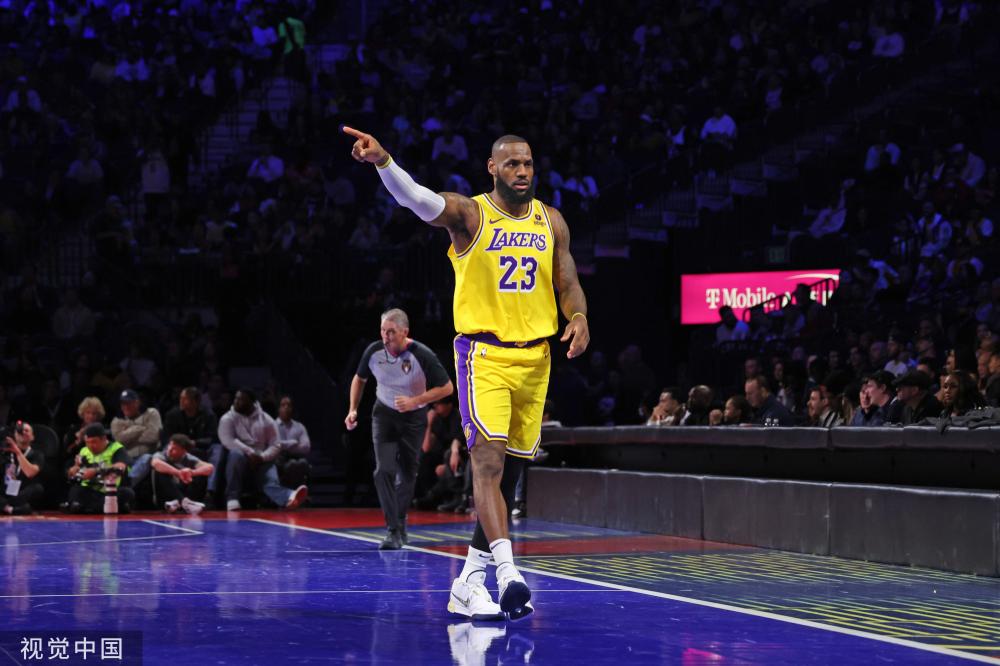 在内忧外患 在内忧外患